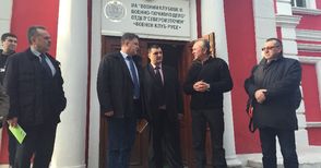 Министър Николай Ненчев  разгледа Военния клуб