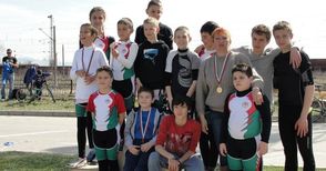 Пет карловски медала за младите рамбовци на „Далян“