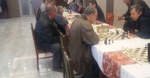 Николай Йорданов победи в блицтурнир по шахмат