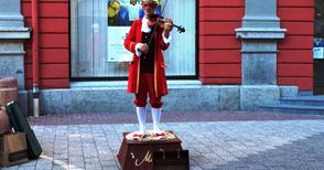 Улични артисти ще забавляват минувачите  по „Александровска“ на Уикенд туризъм