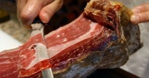 Месо с изтекъл срок на годност донесе акт на кръчма