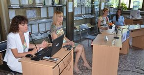 Над 200 млади русенци ограмоти  финансово регионалната библиотека