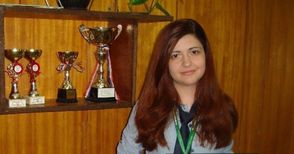 Дона-Мария Иванова от Математическата класирана за конкурс в Аризона през май