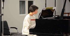 Пианистка представи 33 вариации на Бетовен по валс на Диабели