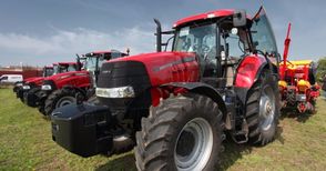Русенските фермери накупиха трактори и комбайни през ноември