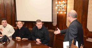 Кметът Пламен Стоилов обеща офис на „Русе протестира“