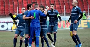 „Дунав“ без Атанасов и Луков  в мача срещу пловдивския „Локо“