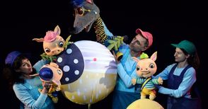 Премиера на „Трите прасенца“ подготвят в кукления театър