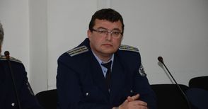 Шефът на КАТ получава  новите патрулки в София