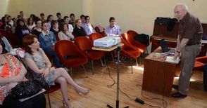 Владимир Дановски превърна „Спасение“ в творческа провокация за ученици
