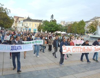 Русенци излизат на протест  срещу обгазавянията на града