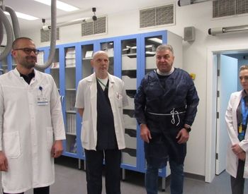 Нова хибридна операционна зала събира най-доброто в отделението по съдова хирургия в УМБАЛ „Канев“