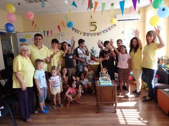 Образователният център в Ценово отпразнува петия си рожден ден