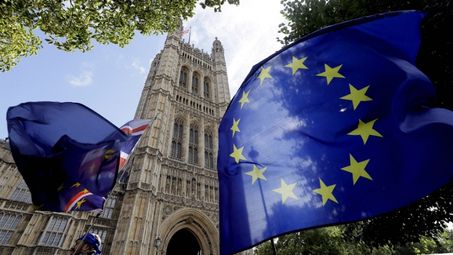 Лондон може да излезе с „конкретни предложения“ по Brexit до дни