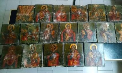 Антиквар купил на едро откраднатите от църквата в Пепелина икони