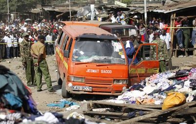 Десет загинали и 70 ранени при два взрива в Найроби