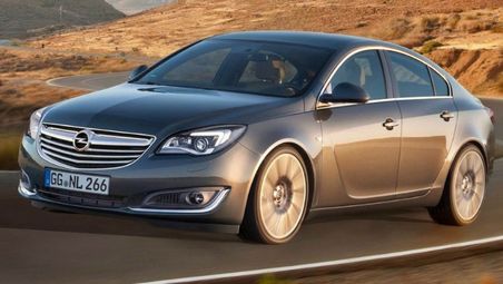 Флагманът на Opel по пътя към успеха: вече над 100,000 поръчки за Insignia