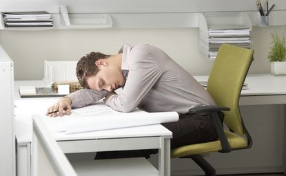 Негативните последствия от работата - затлъстяване, стрес и умора