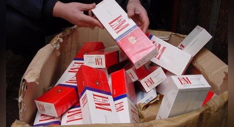 Нови 630 кутии нелегални цигари задържани на Дунав мост