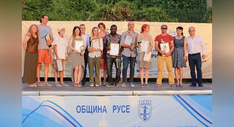 Всички участници във фестивала получиха награди. Снимка: Община Русе