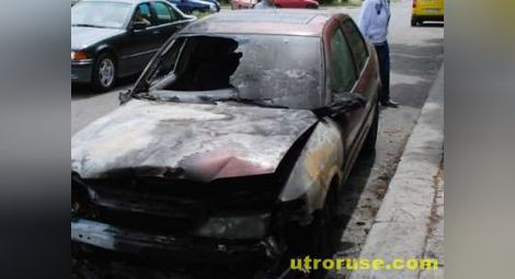 Шест коли изгоряха във Враца 