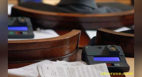 Депутати-номади ще могат да си правят собствена парламентарна група