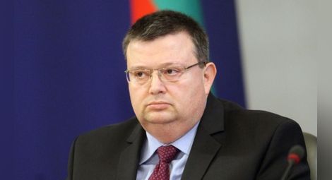 Главният прокурор Сотир Цацаров: Недостойно е Веселин Марешки да обосновава собствената си невинност с хвърлянето на клевети срещу наблюдаващия прокурор