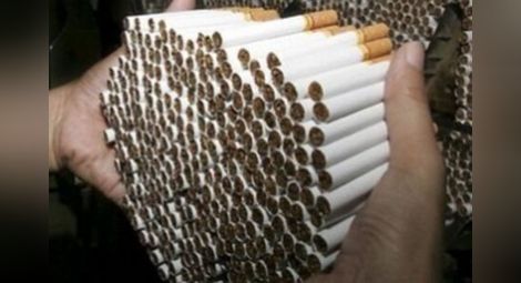 Тихомълком депутатите вдигнаха цените на българските цигари