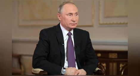 Путин изгони 755 американции и забрани анонимността в интернет