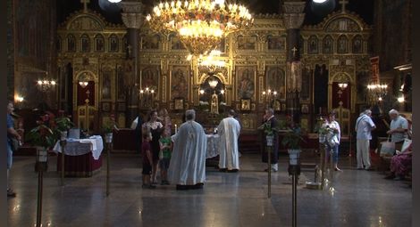 Мощите на Св. Пантелеймон остават в София до сутринта на 1 август