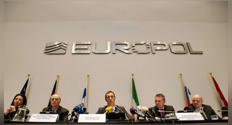 Европол: Терористичната заплаха от джихадисти остава висока