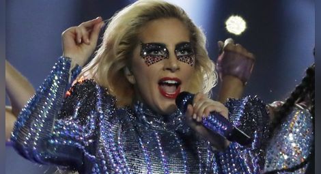 Лейди Гага публикува видео с българска народна песен в „Инстаграм”