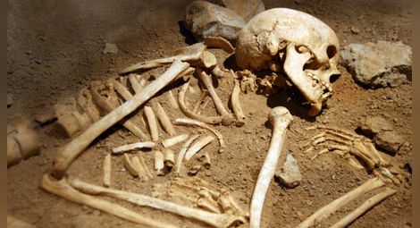 Работници намериха човешки скелет при ремонт на хотел в Смолян