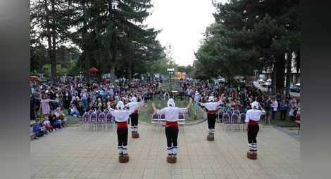 Концерт и заря за празника на Борово