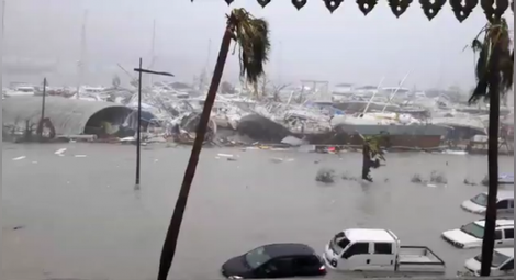 Осем загинали и 23 ранени след урагана „Ирма“ на Карибите