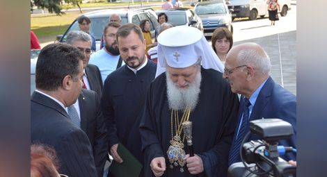 Патриарх Неофит се върна в Русе четири години след избирането му за глава на Българската православна църква.