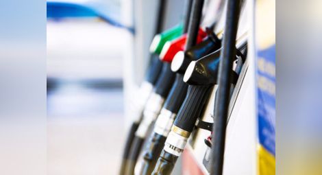 Русе и Варна си разменят лидерството за най-евтини горива в страната