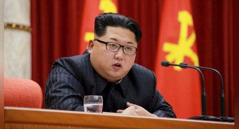 Северна Корея заплаши да "потопи" Япония с атомни бомби и "пепел и тъмнина" за САЩ