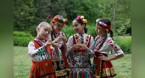 Детският ансамбъл на прочутия  „Найден Киров“ търси нови таланти
