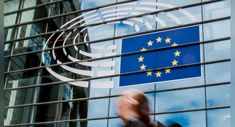 ЕК призова Съвета на ЕС да включи България в Шенген