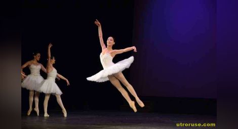 Балетната гала събра традиция и модерност на сцената в Операта