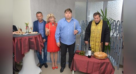 С молитва за здраве и успех бе открит център „Д-р Миланов“