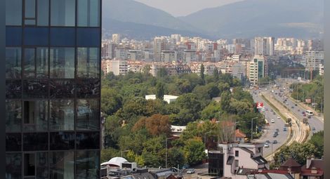 Земетресение разлюля високите етажи на София