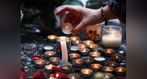 Франция почита паметта на загиналите при терористичния атентат от 13 ноември 2015 г.