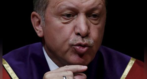 НАТО обяви Ердоган за враг по време на учение
