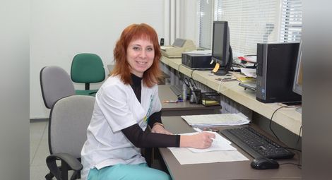 Д-р Юлия Манойлова: Модерна апаратура помага на пациентите ни да забравят болката