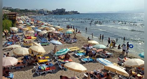 Тазгодишните доходи на Турция от руски туристи са вече 4,5 милиарда долара