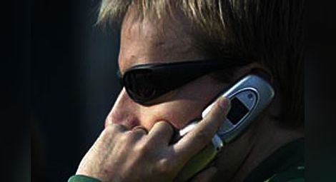 Телефонни измамници се правят на туроператори