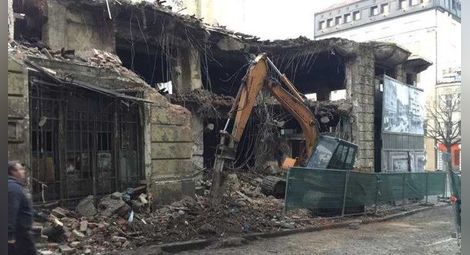 МК спря разрушаването на сграда културен паметник в центъра на София