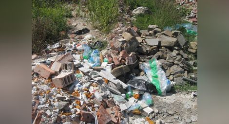 Глоби до 4000 лева за неправилно  изхвърляне на боклука в Борово